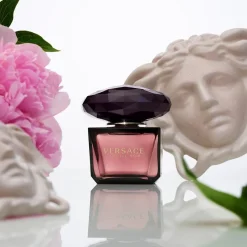 Crystal Noir Crystal Noir><noscript><img width=